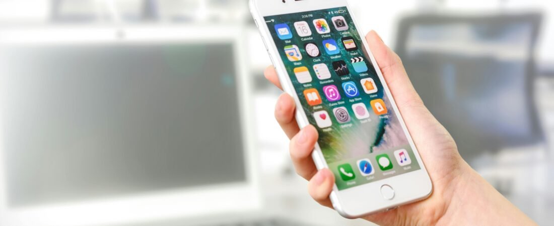 O Segredo de 2026: Esse é o Top 10 DEFINITIVO de Celulares que AINDA Têm Poder por muitos anos!